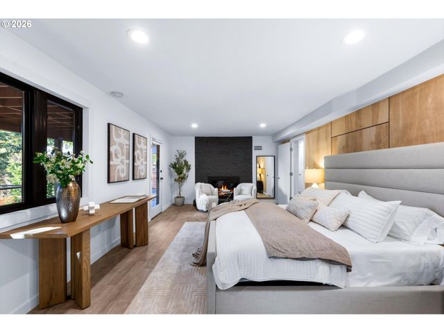 4305 Sw ALTADENA Ave, Portland, OR 97239