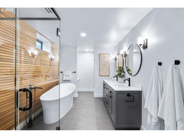 4305 Sw ALTADENA Ave, Portland, OR 97239