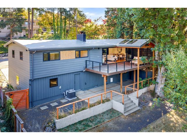 4305 Sw ALTADENA Ave, Portland, OR 97239