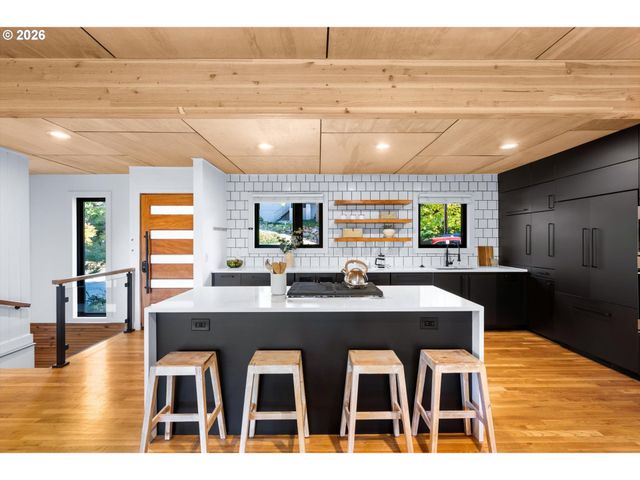 4305 Sw ALTADENA Ave, Portland, OR 97239