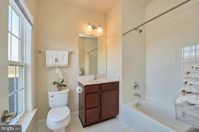 41019 TAYLOR RIDGE LN, Paeonian Springs, VA 20129