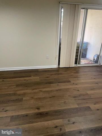 9401 RIVERBRINK CT, Laurel, MD 20723