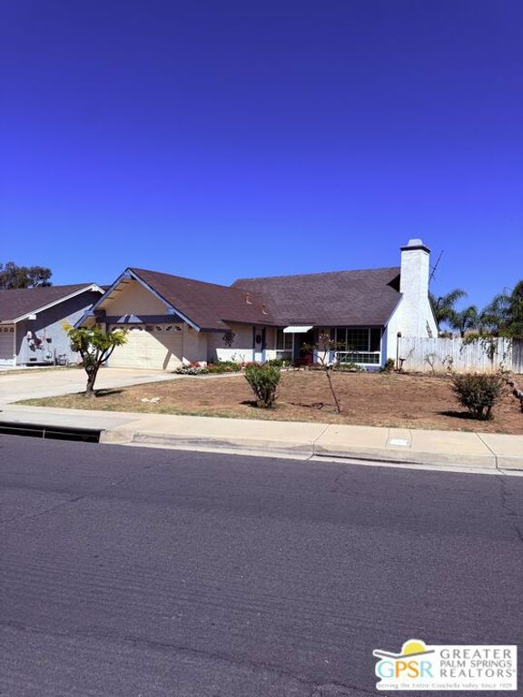 9267 Aralia Drive, Riverside, CA 92503