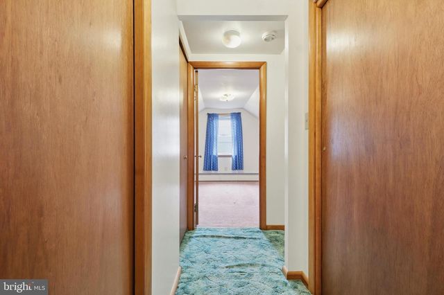 120 MAPLE AVE, Hanover, PA 17331