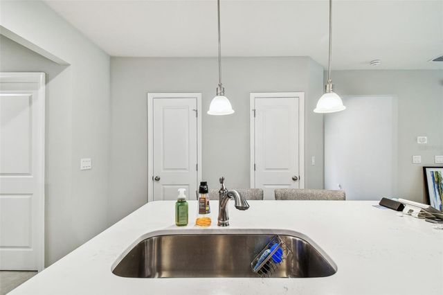 18053 TURNING LEAF CIRCLE, Land O Lakes, FL 34638