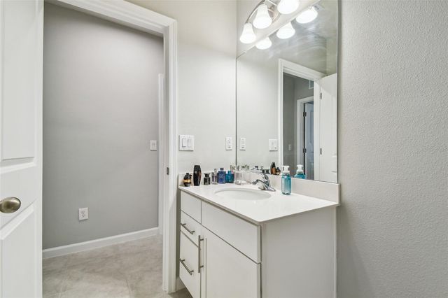 18053 TURNING LEAF CIRCLE, Land O Lakes, FL 34638