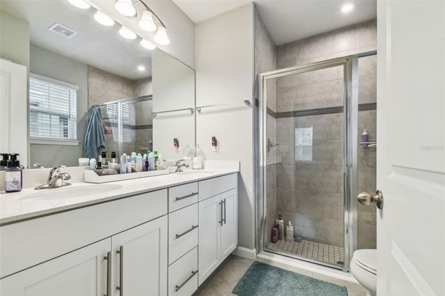 18053 TURNING LEAF CIRCLE, Land O Lakes, FL 34638