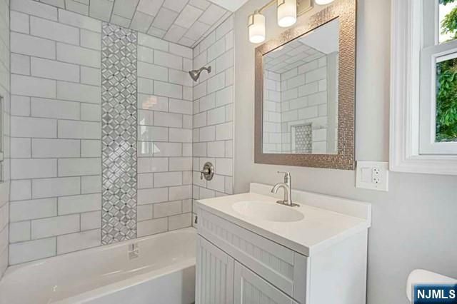 180 Vanderburgh Avenue, Rutherford, NJ 07070