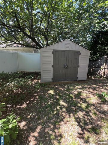 180 Vanderburgh Avenue, Rutherford, NJ 07070