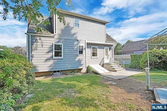 180 Vanderburgh Avenue, Rutherford, NJ 07070