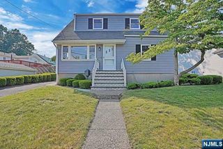180 Vanderburgh Avenue, Rutherford, NJ 07070