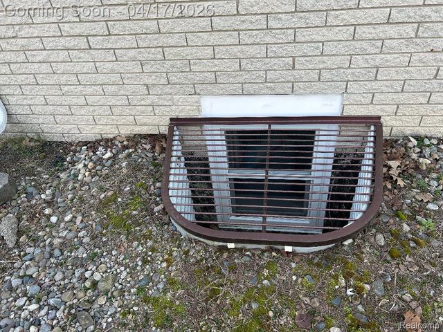 5134 Saint Richard Drive, Shelby Charter Township, MI 48316