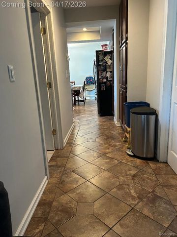 5134 Saint Richard Drive, Shelby Charter Township, MI 48316