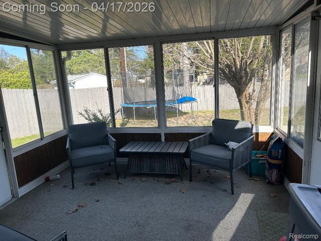 5134 Saint Richard Drive, Shelby Charter Township, MI 48316