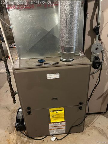 5134 Saint Richard Drive, Shelby Charter Township, MI 48316