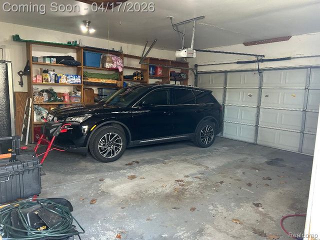 5134 Saint Richard Drive, Shelby Charter Township, MI 48316