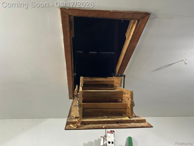 5134 Saint Richard Drive, Shelby Charter Township, MI 48316