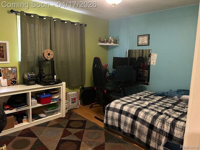 5134 Saint Richard Drive, Shelby Charter Township, MI 48316