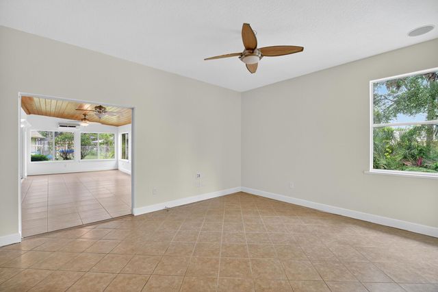 1712 Shakespeare Street, Sebastian, FL 32958