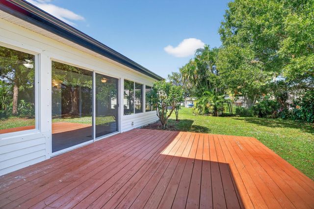 1712 Shakespeare Street, Sebastian, FL 32958