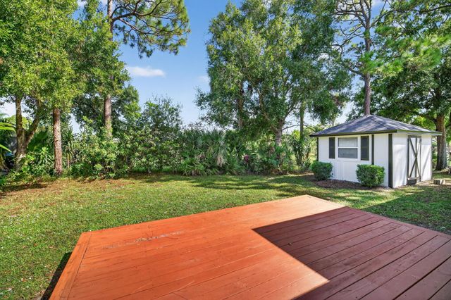 1712 Shakespeare Street, Sebastian, FL 32958