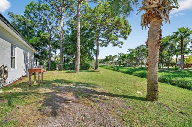 1712 Shakespeare Street, Sebastian, FL 32958