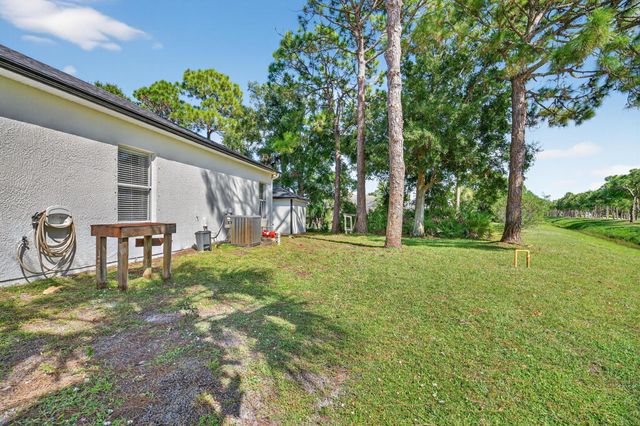 1712 Shakespeare Street, Sebastian, FL 32958