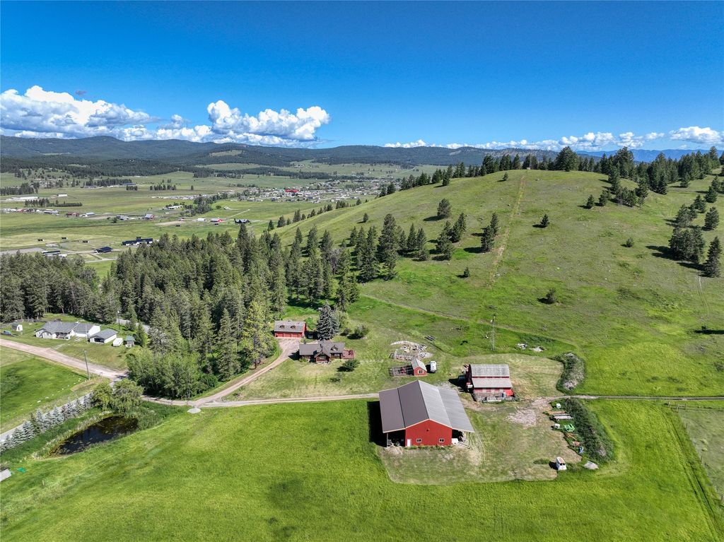 1675 Haywire Gulch, Kalispell, MT 59901 photo 2