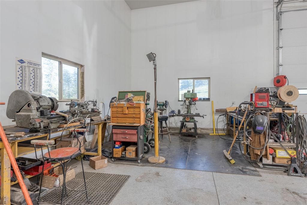 1675 Haywire Gulch, Kalispell, MT 59901 photo 46