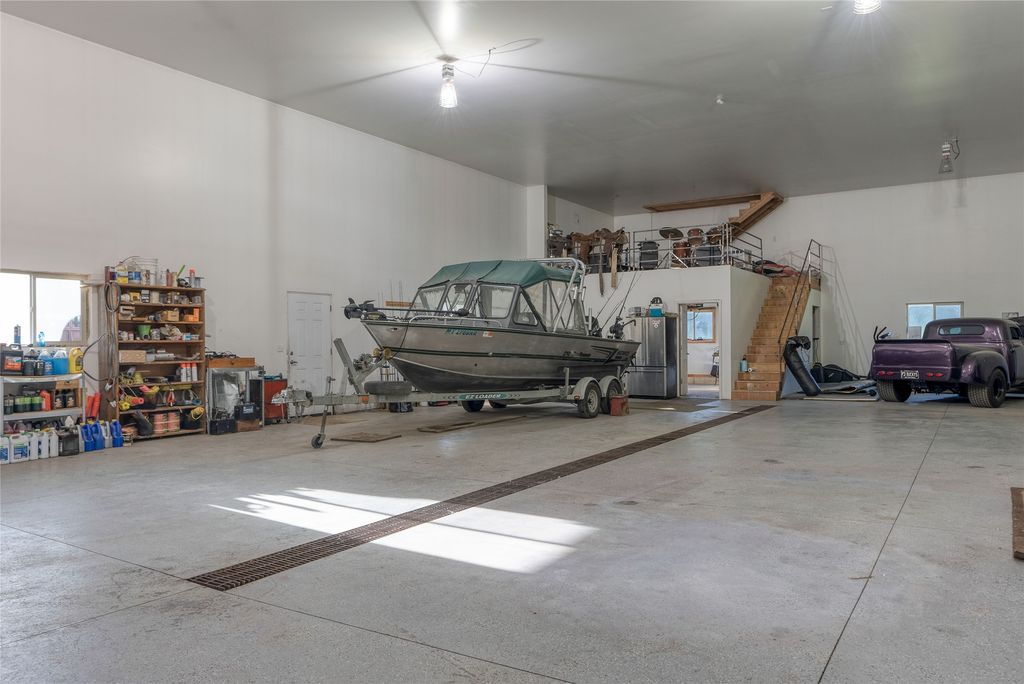 1675 Haywire Gulch, Kalispell, MT 59901 photo 48