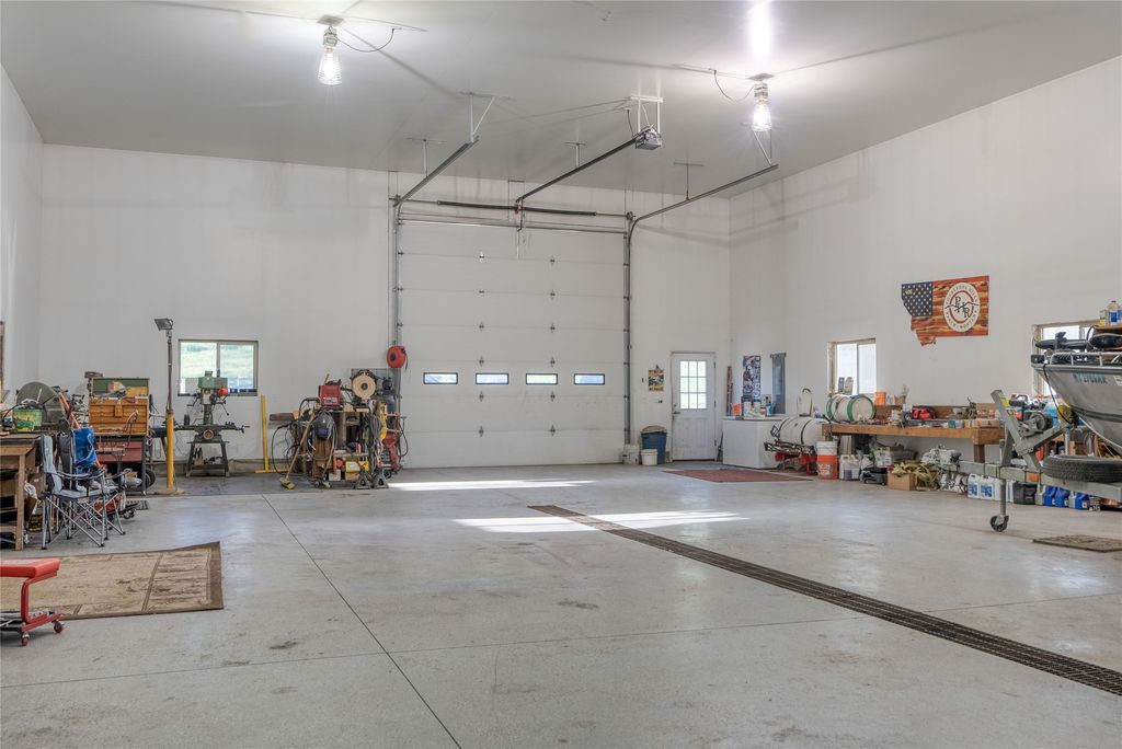 1675 Haywire Gulch, Kalispell, MT 59901 photo 50