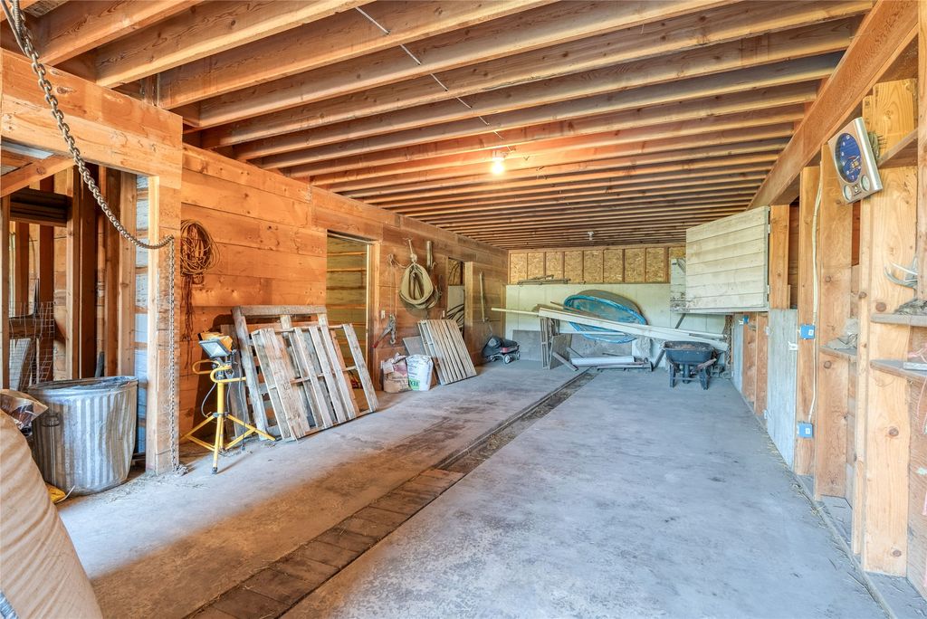 1675 Haywire Gulch, Kalispell, MT 59901 photo 54