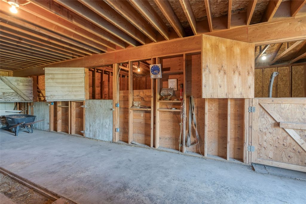 1675 Haywire Gulch, Kalispell, MT 59901 photo 55