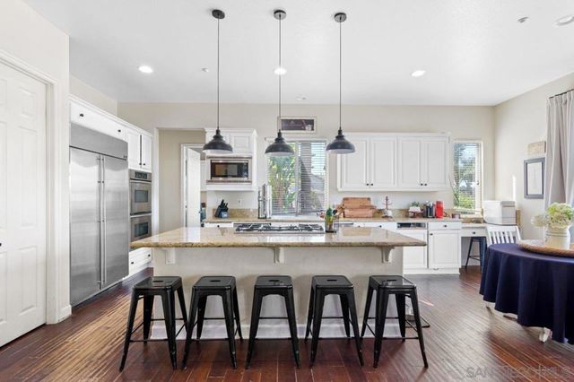 4425 Highland Oaks St, Fallbrook, CA 92028