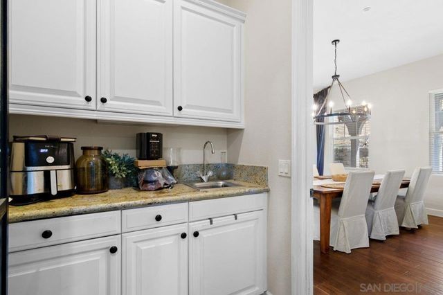 4425 Highland Oaks St, Fallbrook, CA 92028