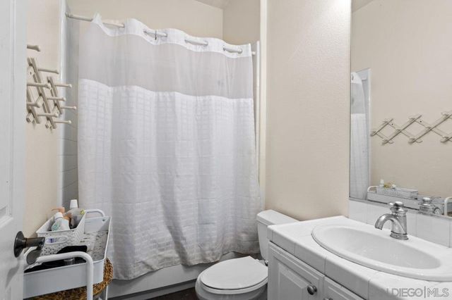 4425 Highland Oaks St, Fallbrook, CA 92028