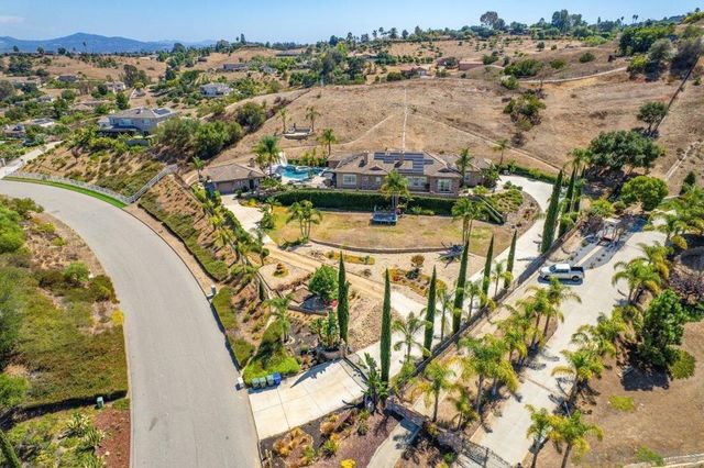 4425 Highland Oaks St, Fallbrook, CA 92028