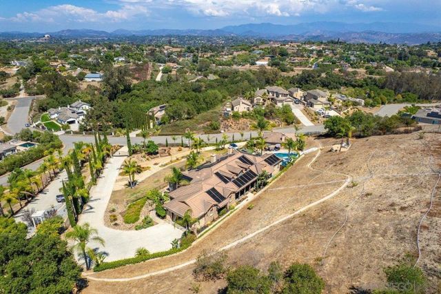 4425 Highland Oaks St, Fallbrook, CA 92028