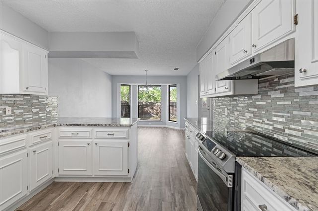 5222 Inverness Dr, Corpus Christi, TX 78413