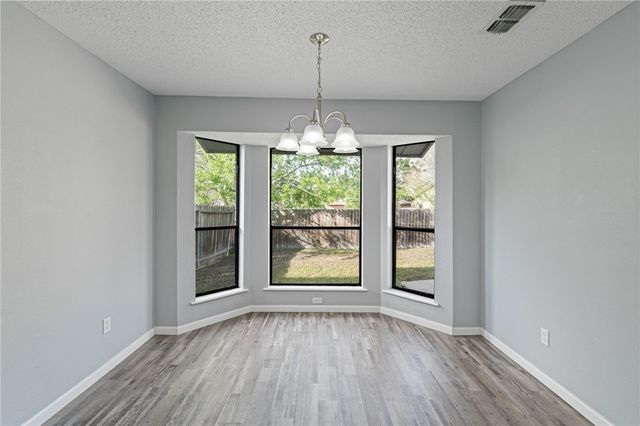 5222 Inverness Dr, Corpus Christi, TX 78413