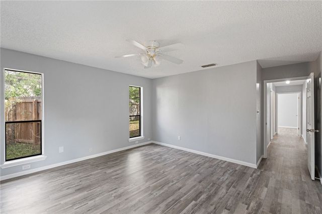 5222 Inverness Dr, Corpus Christi, TX 78413