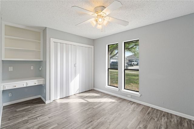 5222 Inverness Dr, Corpus Christi, TX 78413