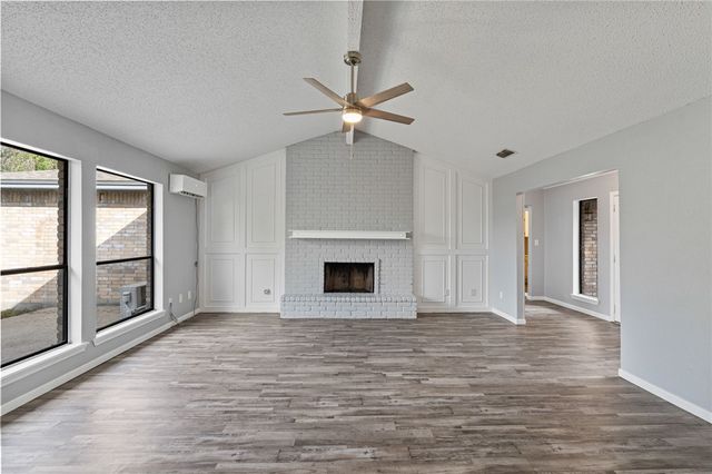 5222 Inverness Dr, Corpus Christi, TX 78413