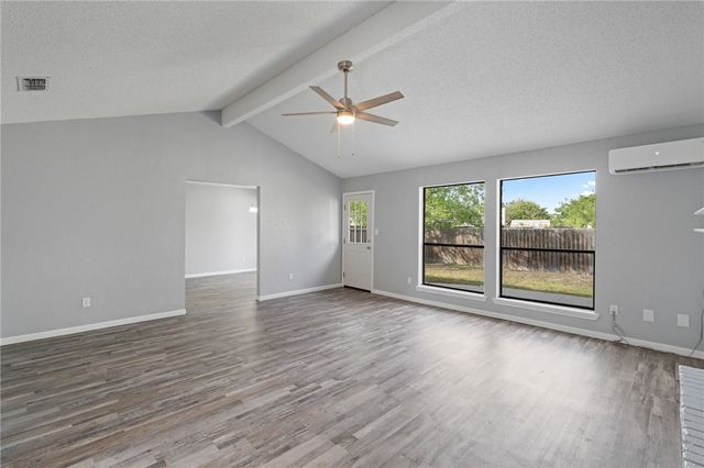 5222 Inverness Dr, Corpus Christi, TX 78413