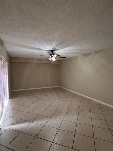 3310 33 Way, West Palm Beach, FL 33407