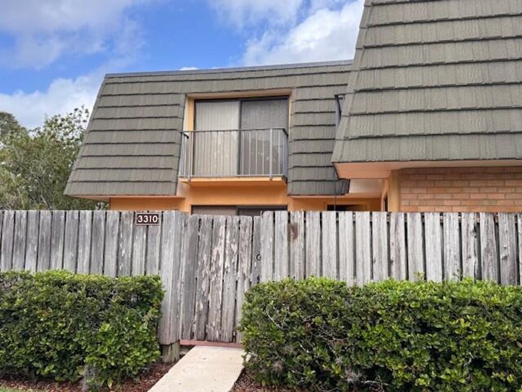 3310 33 Way, West Palm Beach, FL 33407