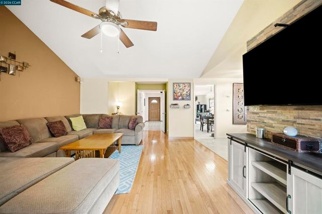 613 Chardonnay Dr, Fremont, CA 94539