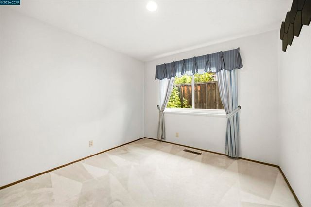 613 Chardonnay Dr, Fremont, CA 94539