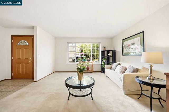 613 Chardonnay Dr, Fremont, CA 94539