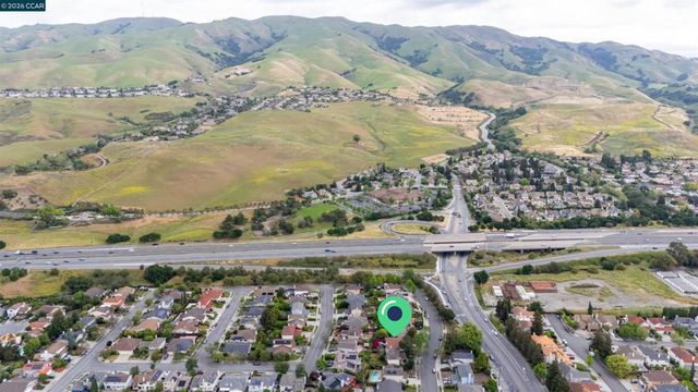 613 Chardonnay Dr, Fremont, CA 94539